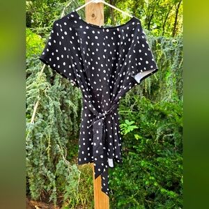 Lane Bryant Black and White Polka Dot Stretchy Peplum Top w Self Belt Size 18